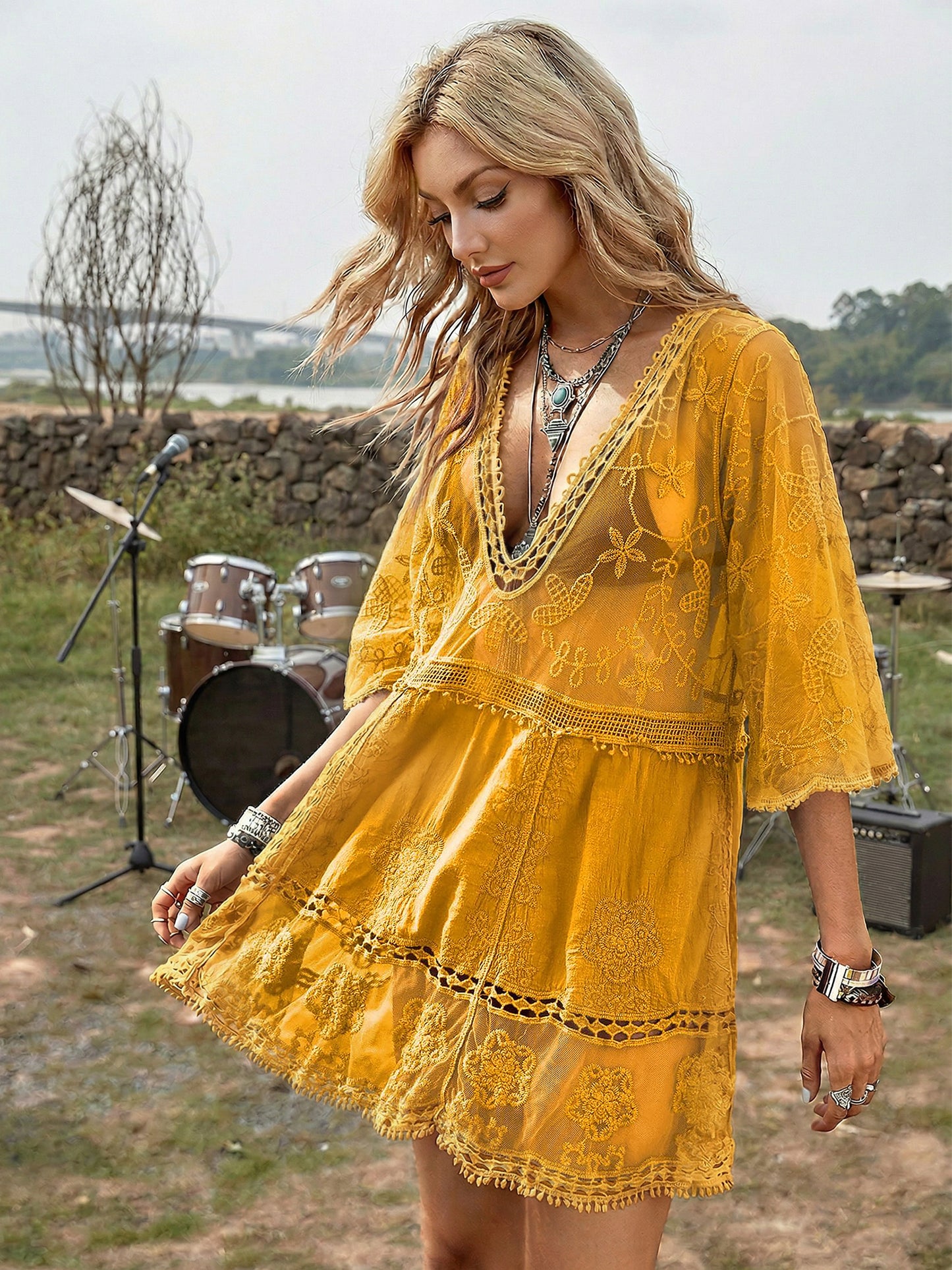 Women's Elegant V Neck Lace Blouse, 3/4 Sleeve Sheer Mesh Top, Casual Versatile for Daily Street Beach Vacation Party Wear 1662